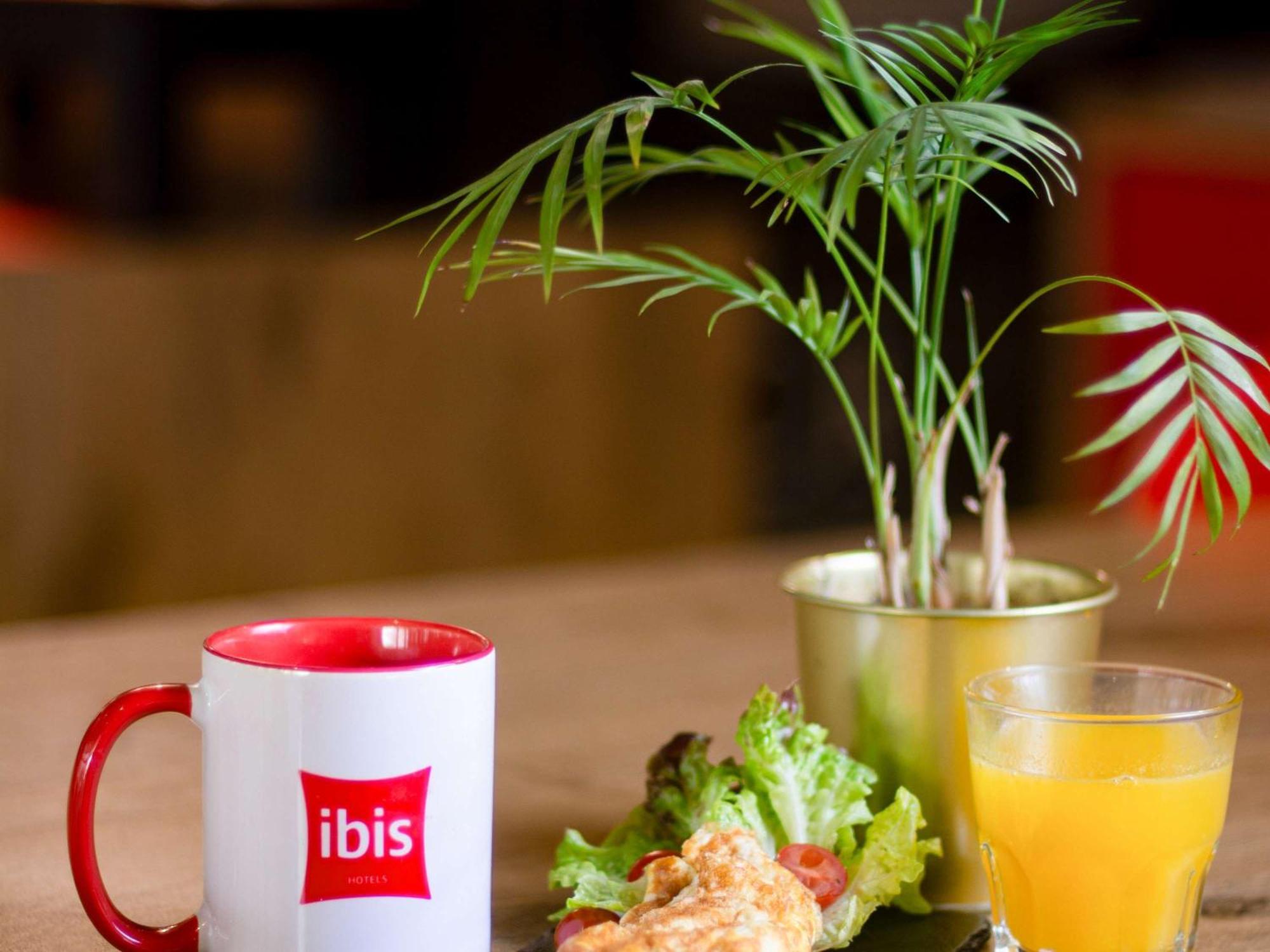 Ibis Agdal Hotel 3*